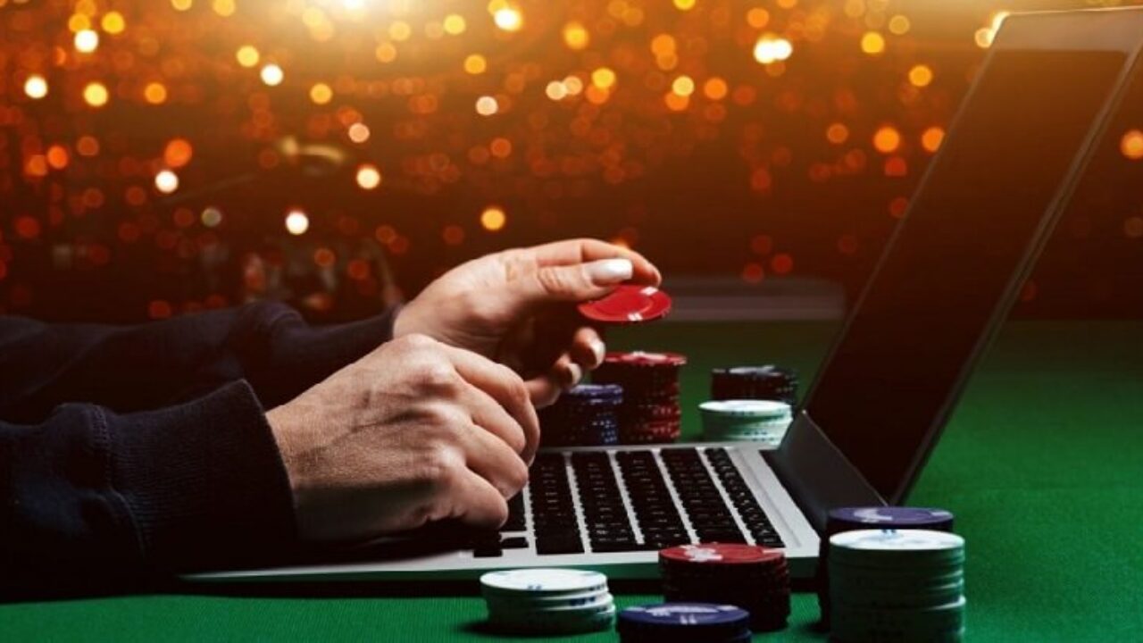 2 Hand Casino Hold'em भारत में केसिनो